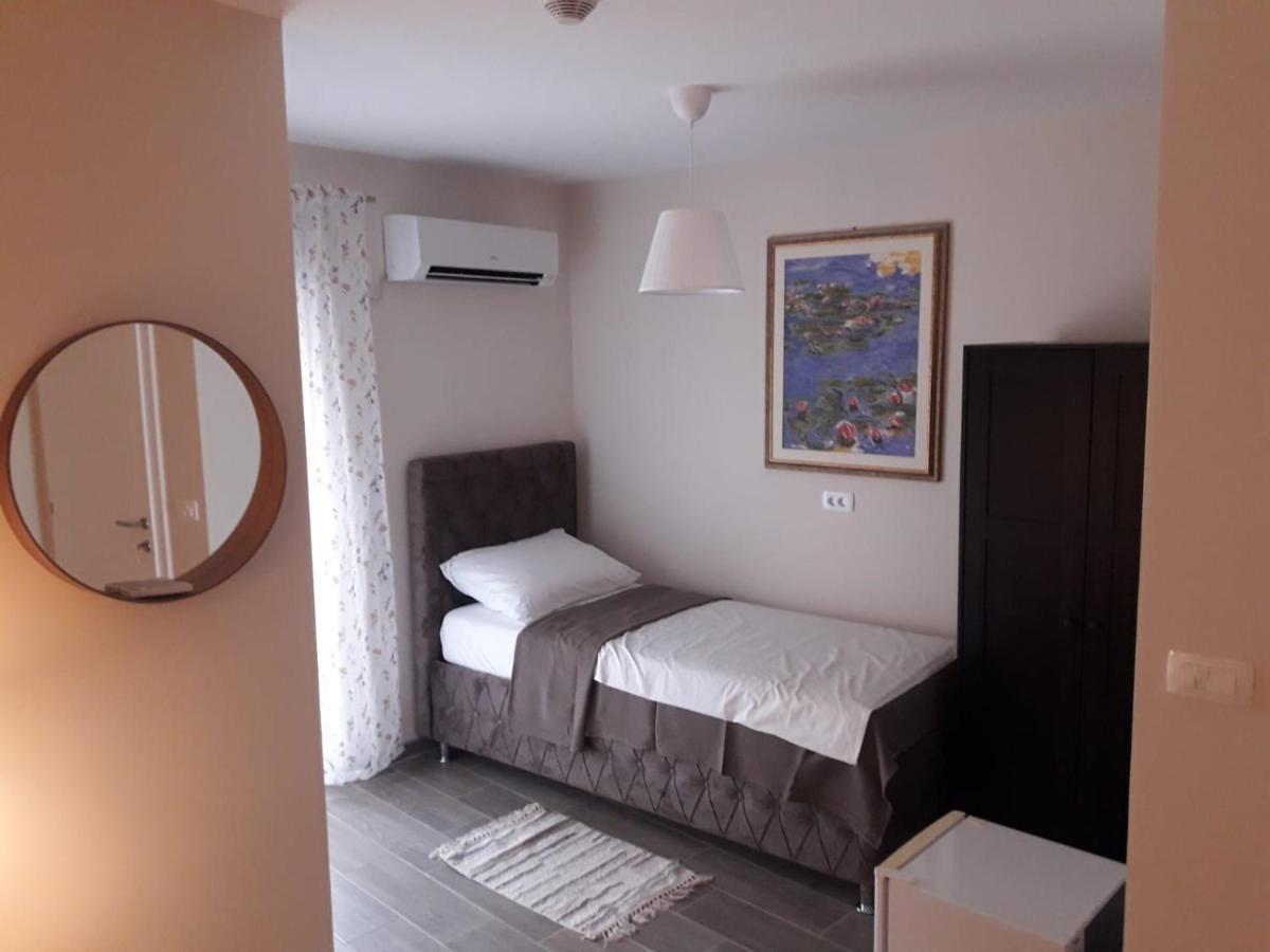 Готель Portofino - Free Parking Мостар Екстер'єр фото